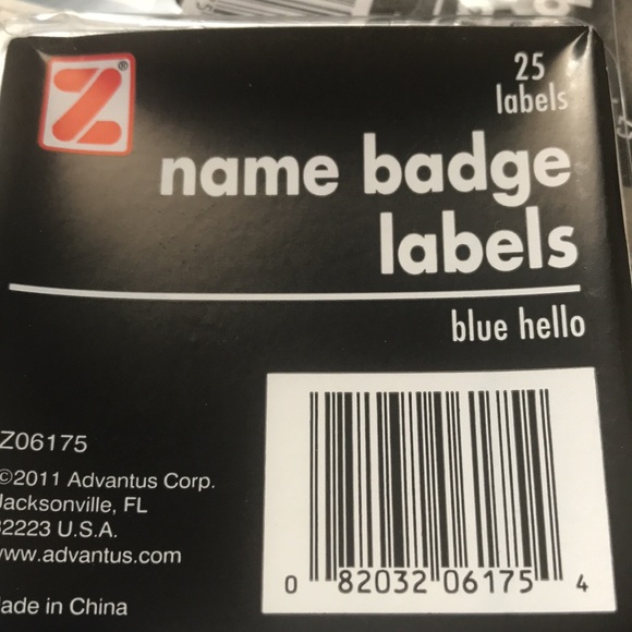 Brand new name badge labels - Picture 3 of 3